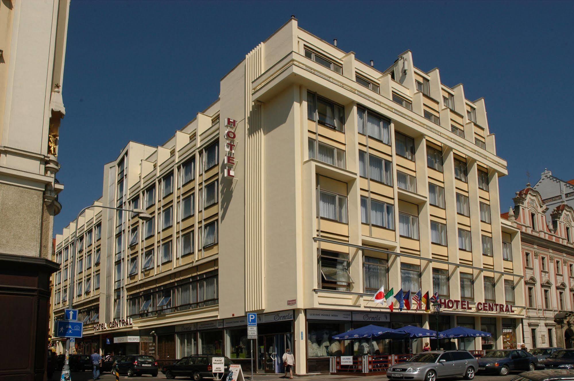 Hotel Central Plzen Ngoại thất bức ảnh